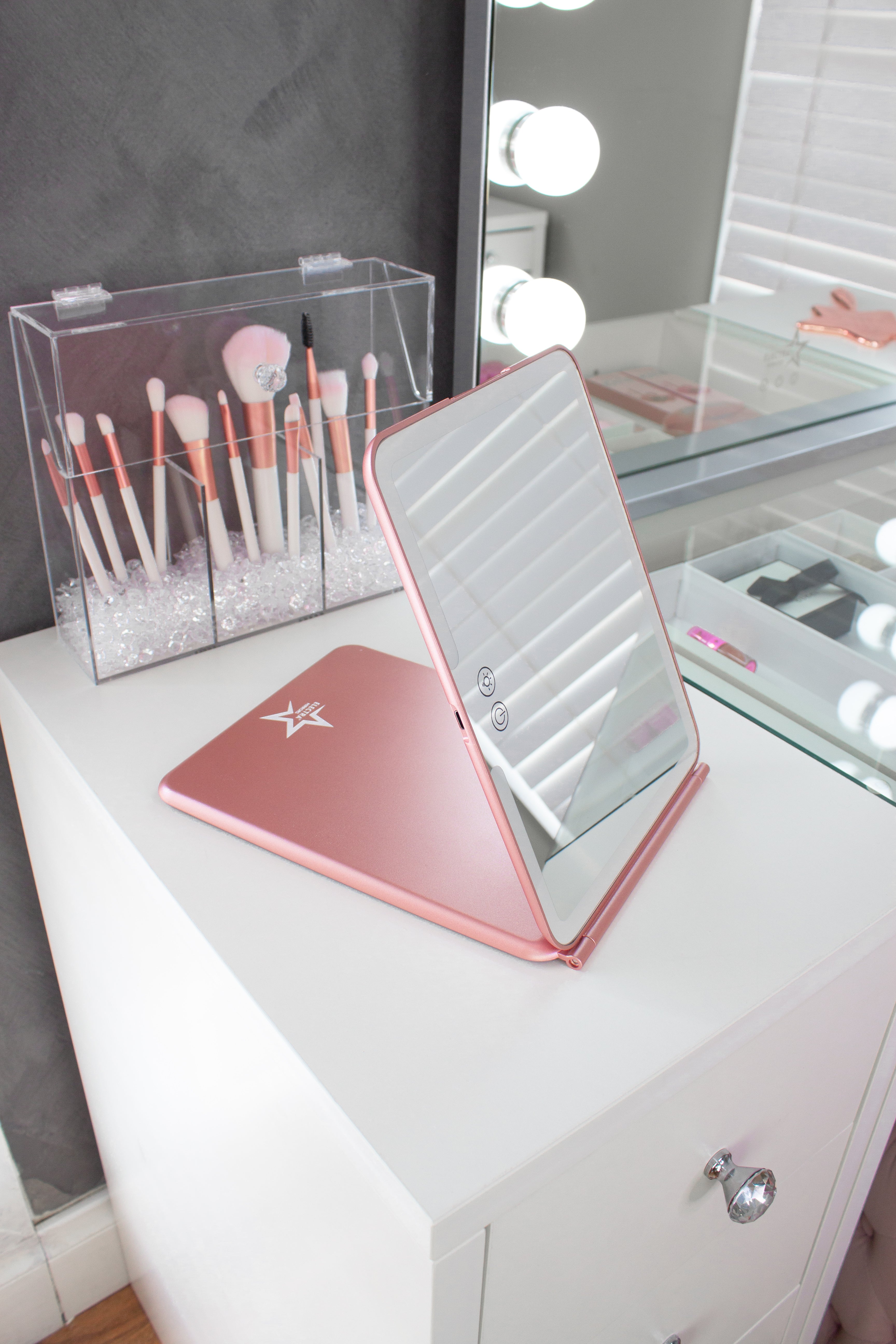 Luxe Lumin - Travel mirror