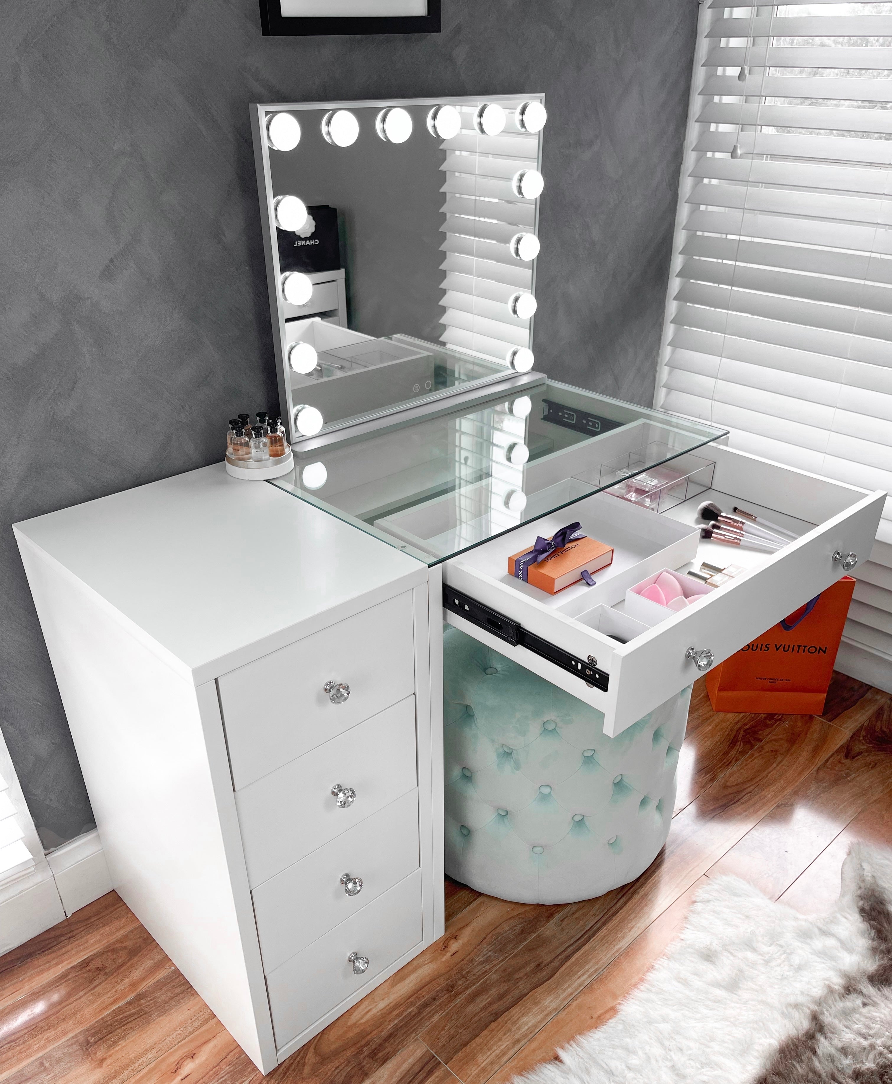 (Set) Hollywood Mirror, Table & Draw Set “ROSE”