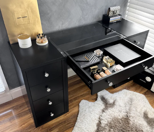 Table & 2 x Draw Set “Iconic 2”