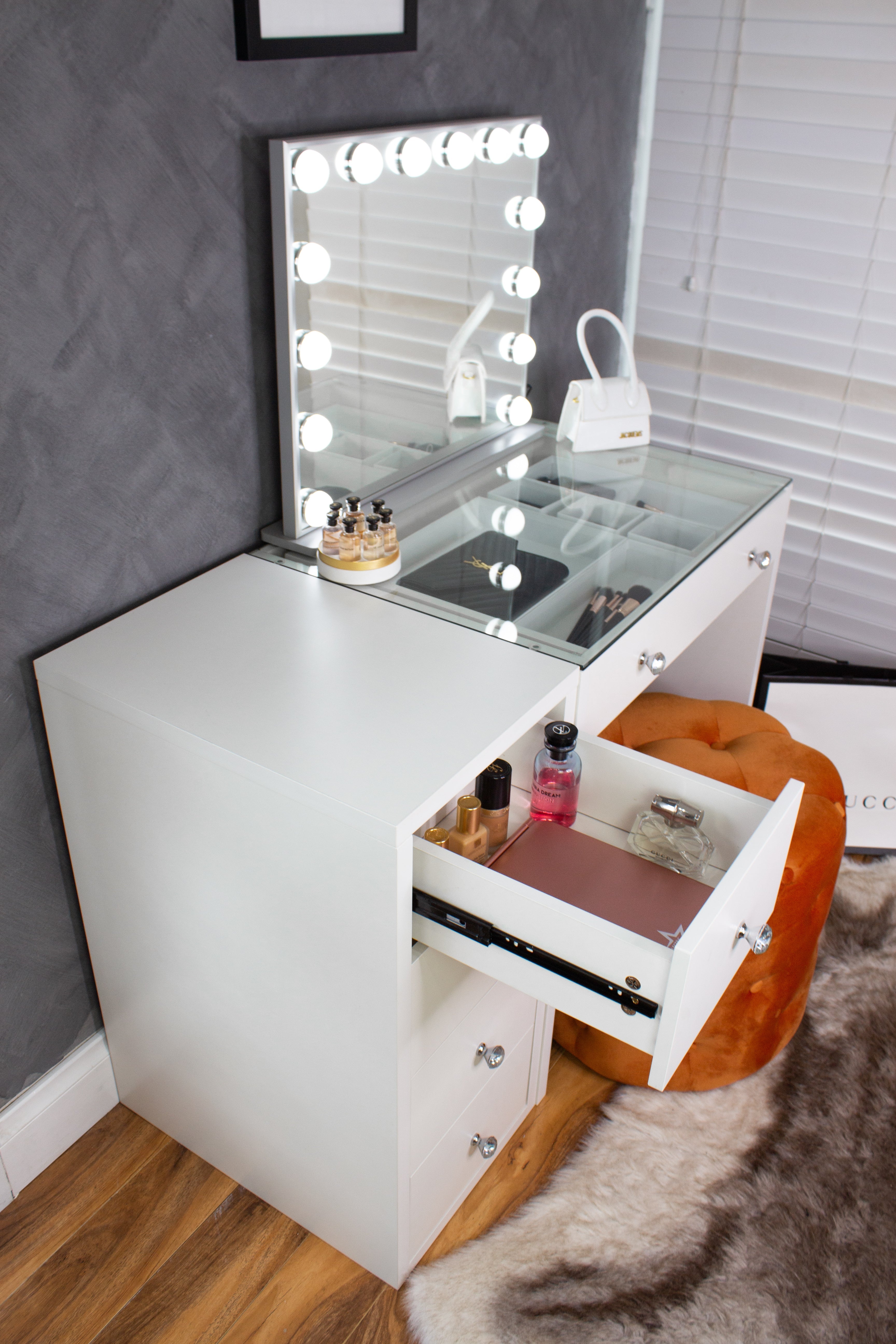 (Set) Hollywood Mirror, Table & Draw Set “ROSE”