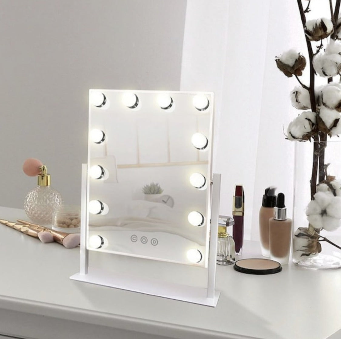 Hollywood Mirror XSmall "VIP"