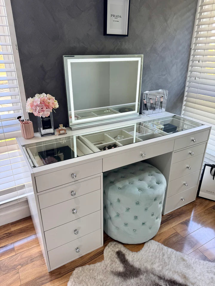 (Set)Three glass top Vanity Table "amour”