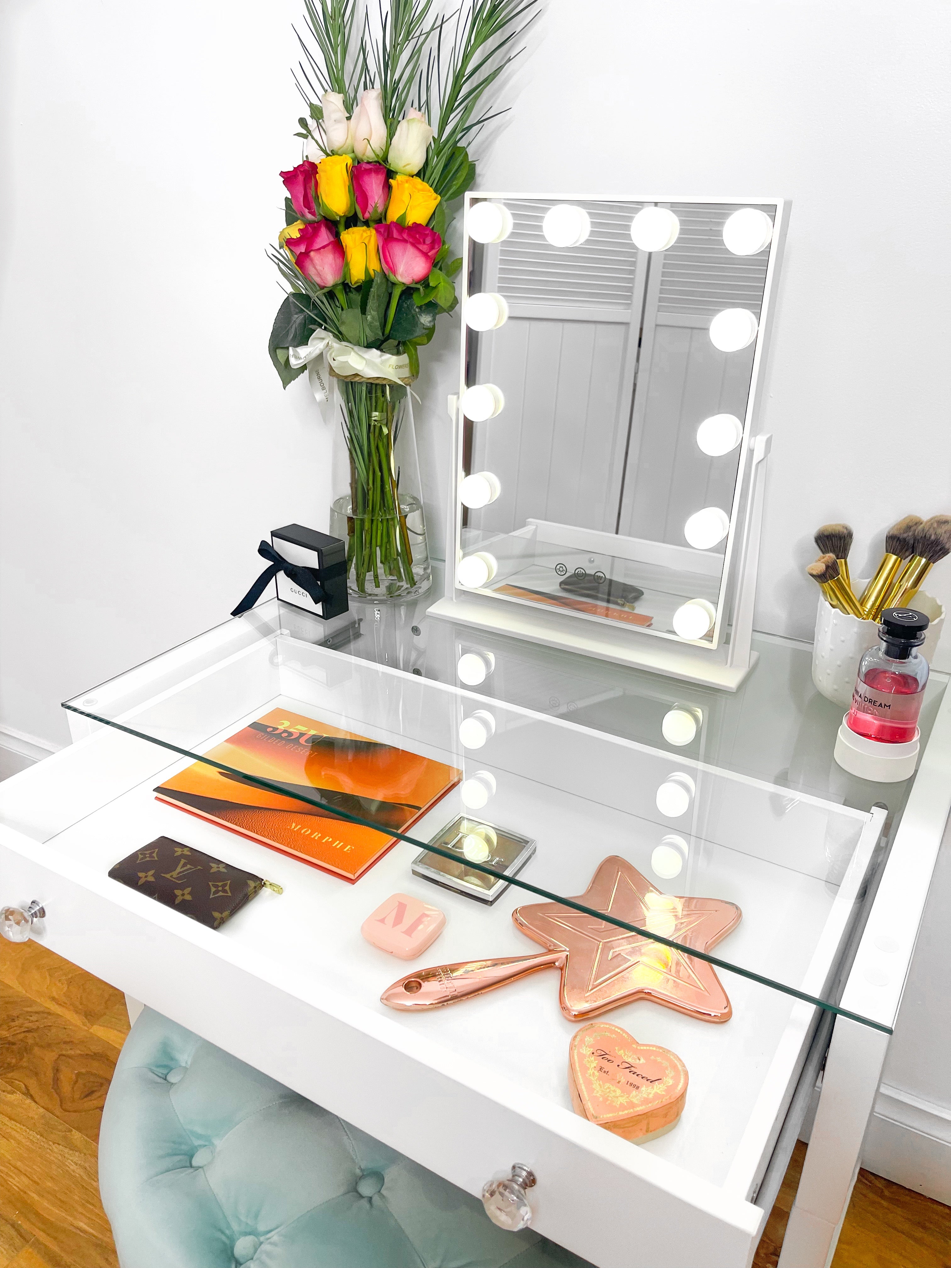 (Set) VIP Mirror & Electra Vanity Table “Diamond”