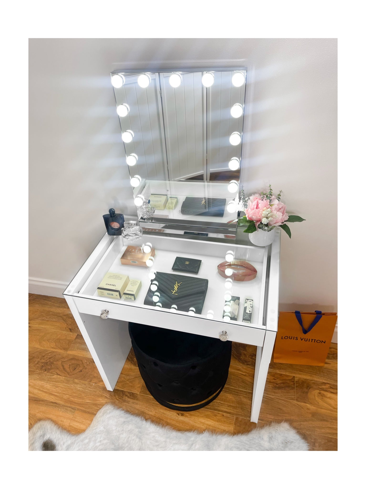 (Set) Mirror & Table "Fancy"